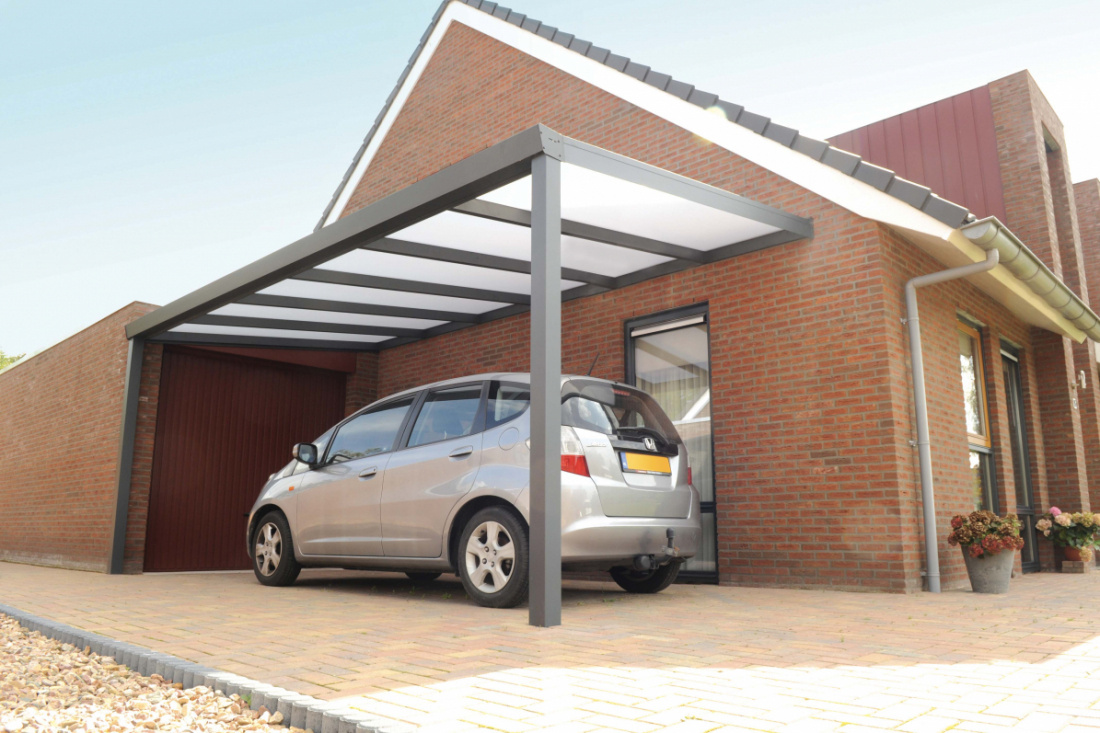 Mettre son v&eacute;hicule sous protection avec le CARPORT