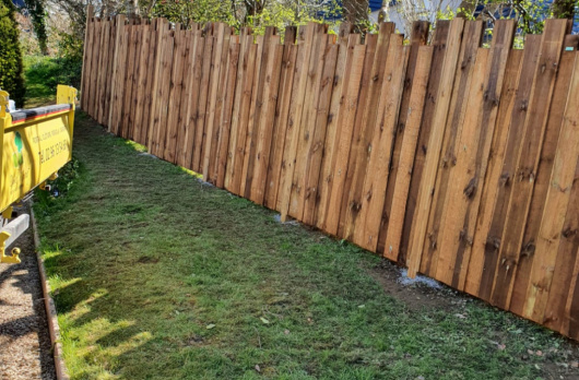 Cl&ocirc;ture fa&ccedil;on palissade