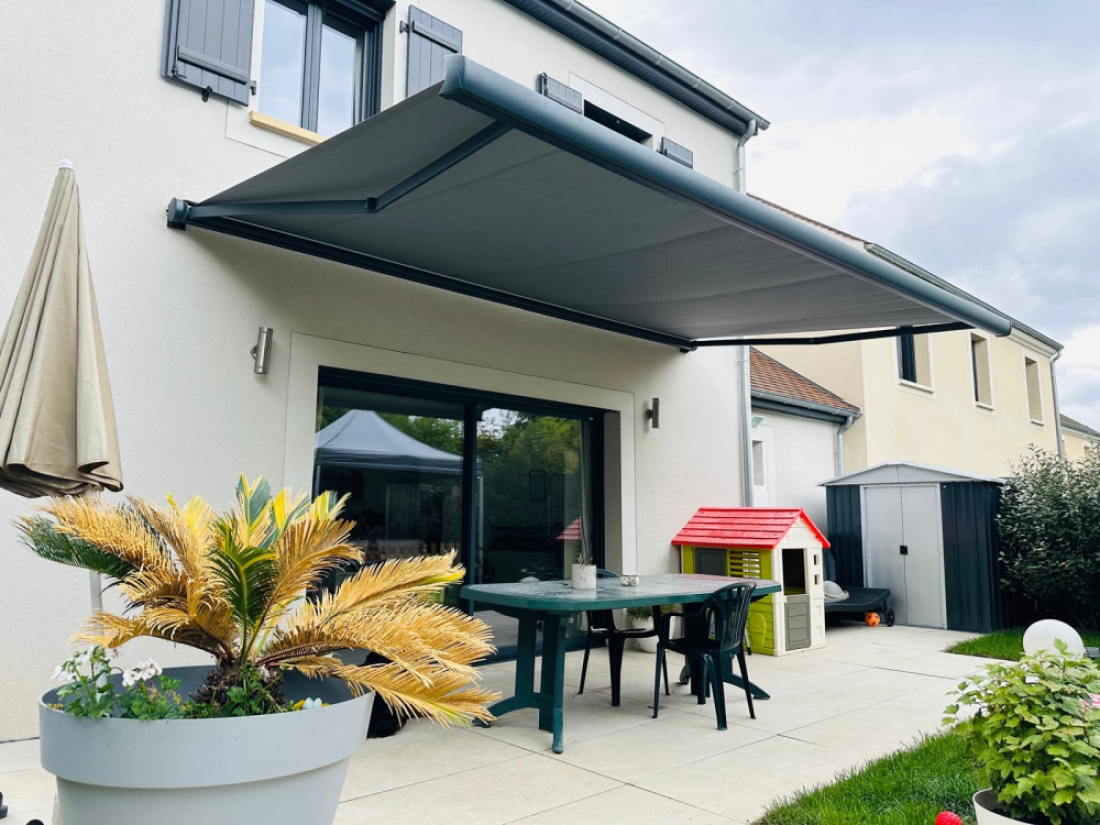 Store banne monobloc