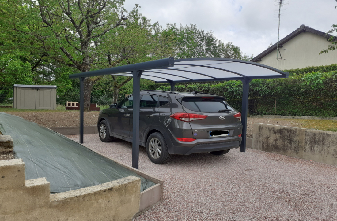 Le carport : la solution idéale pour garer sa voiture ou son camping-car