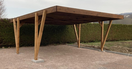Choisir un carport bois pour votre voiture