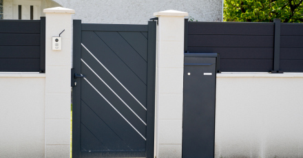Pourquoi choisir un portillon en aluminium ?