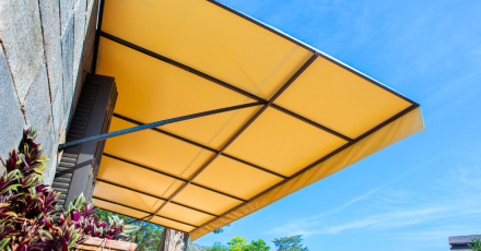 Quelle hauteur pour un store banne ?