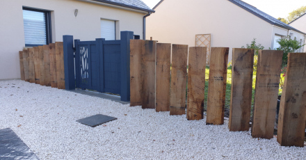 Les avantages et les inconvénients d’une clôture en bois