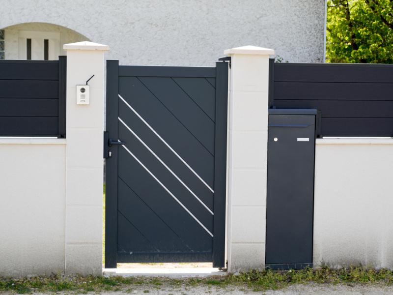 Pourquoi choisir un portillon en aluminium ?