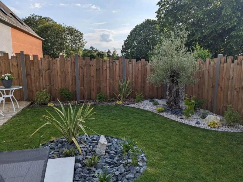 Idées de clôtures de jardin originales : nos inspirations pour un extérieur vraiment unique