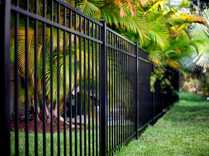 Pourquoi choisir une clôture ajourée ?