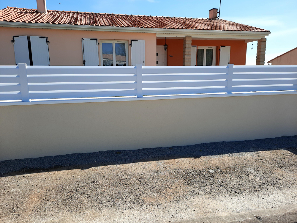 Barriere Sur Muret Pvc